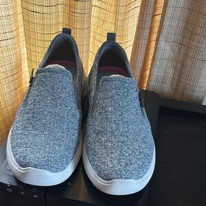 Ryka women’s 8W Blue Slip-On Shoes